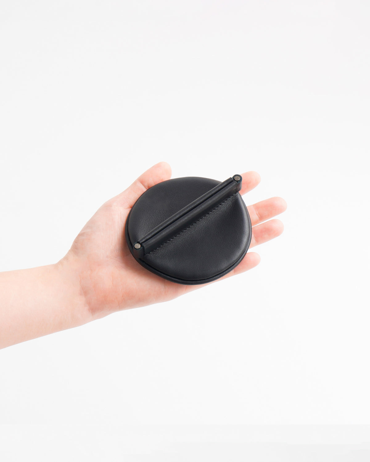 Round Coin Case