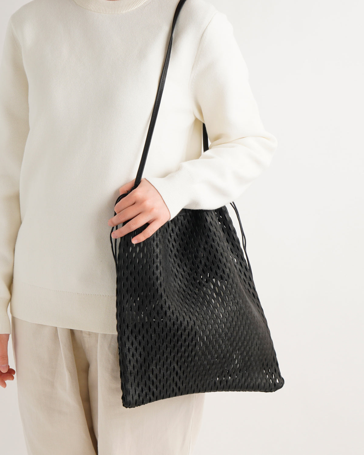 Net Shoulder Bag L