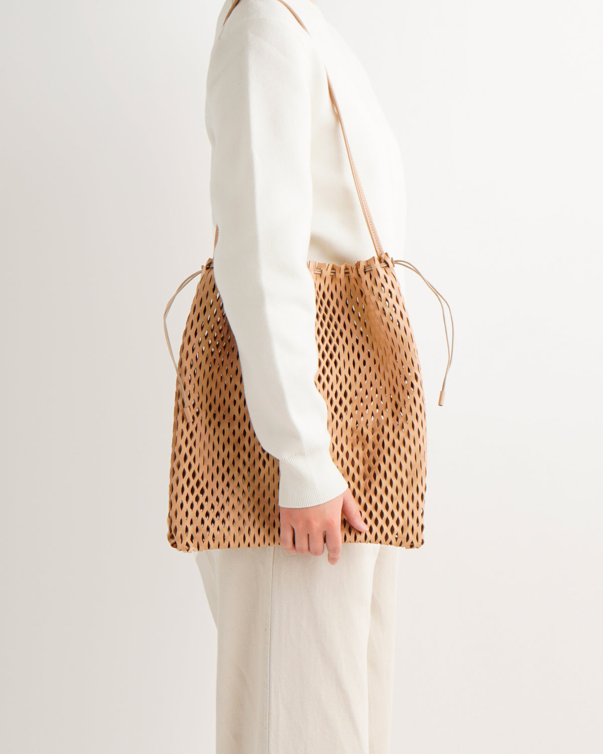 Net Shoulder Bag L
