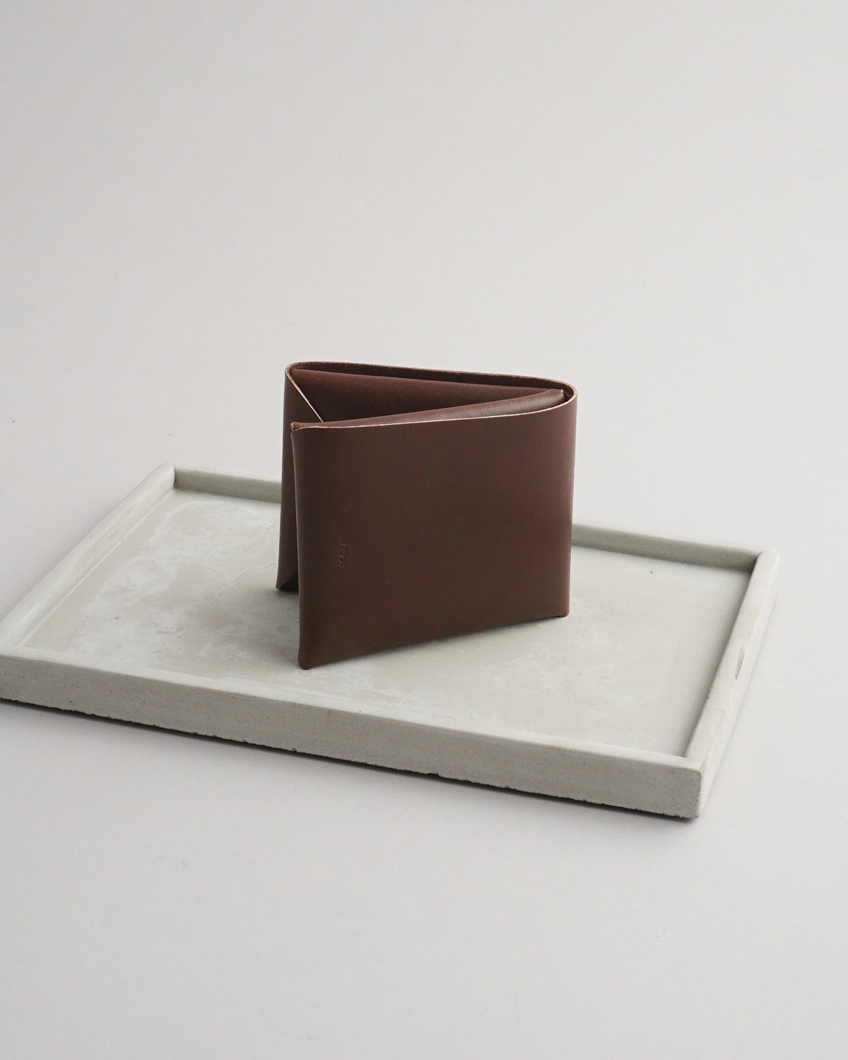 Seamless Short Wallet - Classic Leather