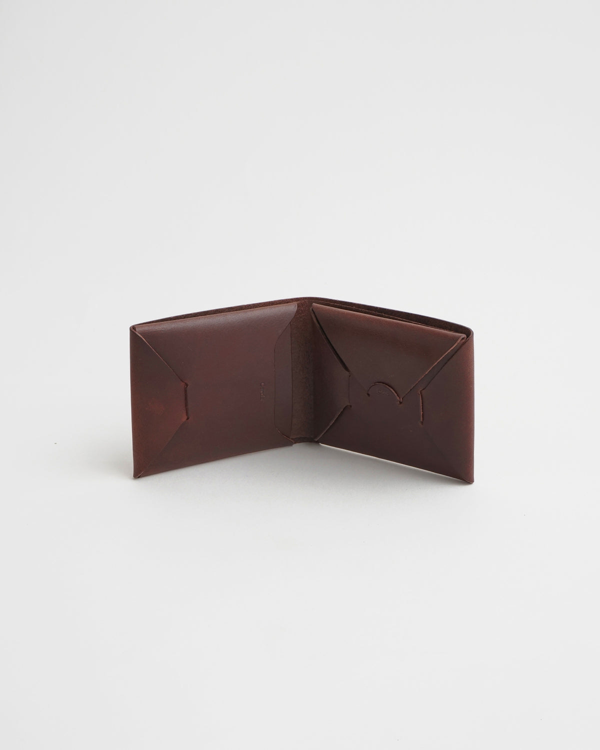 Seamless Short Wallet - Classic Leather
