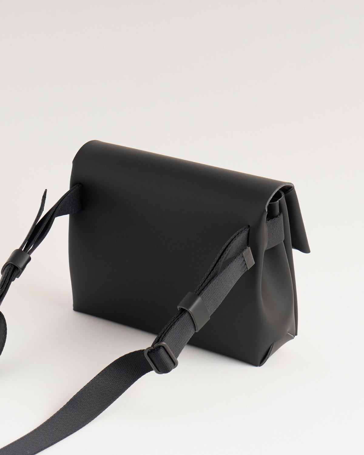 Seamless Mini Shoulder Bag