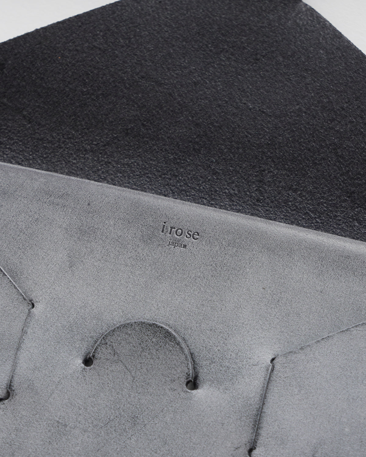 Seamless Long Wallet - Waxed Leather