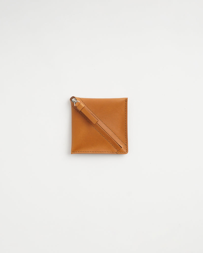 Slant Coin Case