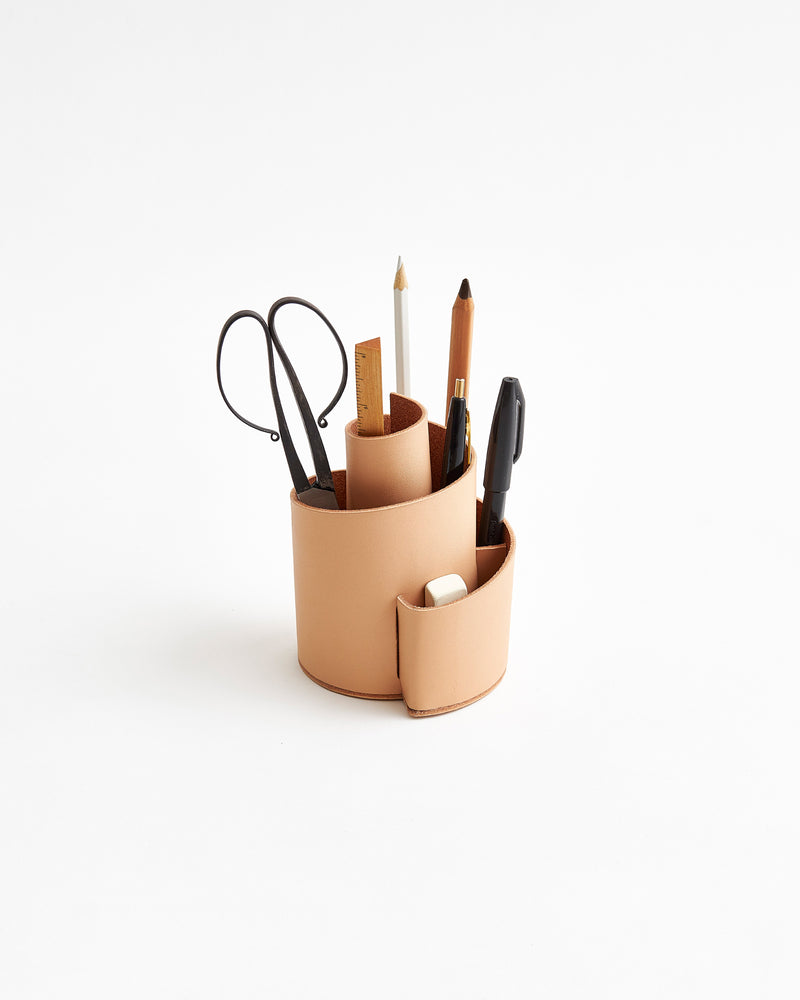 Spiral Pen Stand